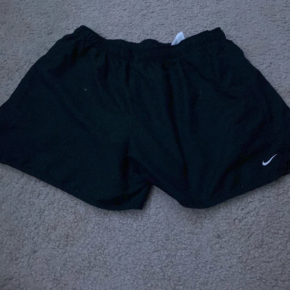 Black Nike shorts